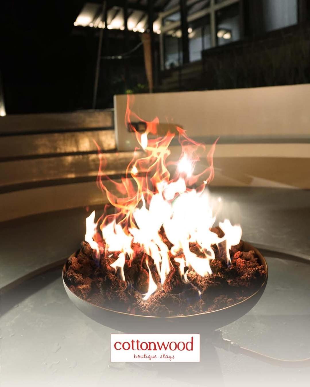 Cottonwood Yaputa Heated-Onsen Netflix Api-Unggun Karaoke Ps4 Villa Sampal Buitenkant foto
